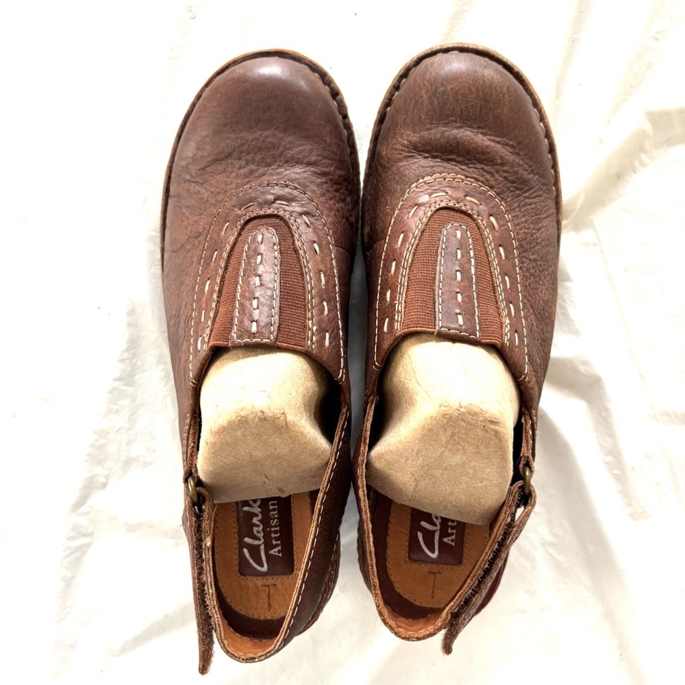 Clarks Artisan Trapelo Brown Leather Clog SZ 7 M NWOT only tried on - Picture 11 of 13